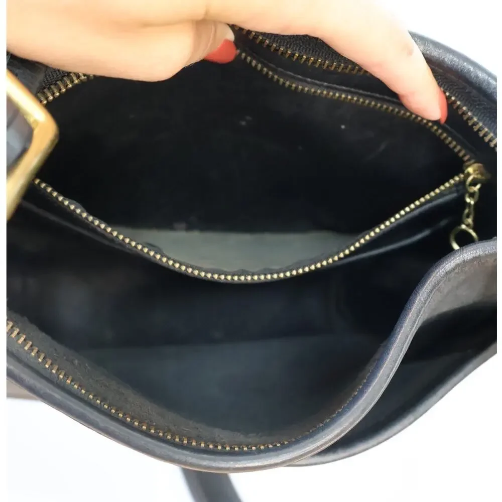 Coach Legacy Zip 9966 Vintage 1999 Black Leather Crossbody Shoulder Bag Gold